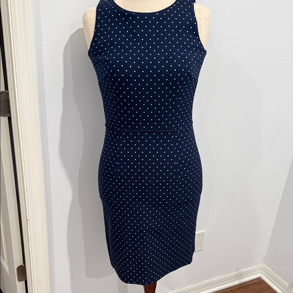 👗 Tommy Hilfiger Navy Polka Dot Sleeveless Sheath Dress